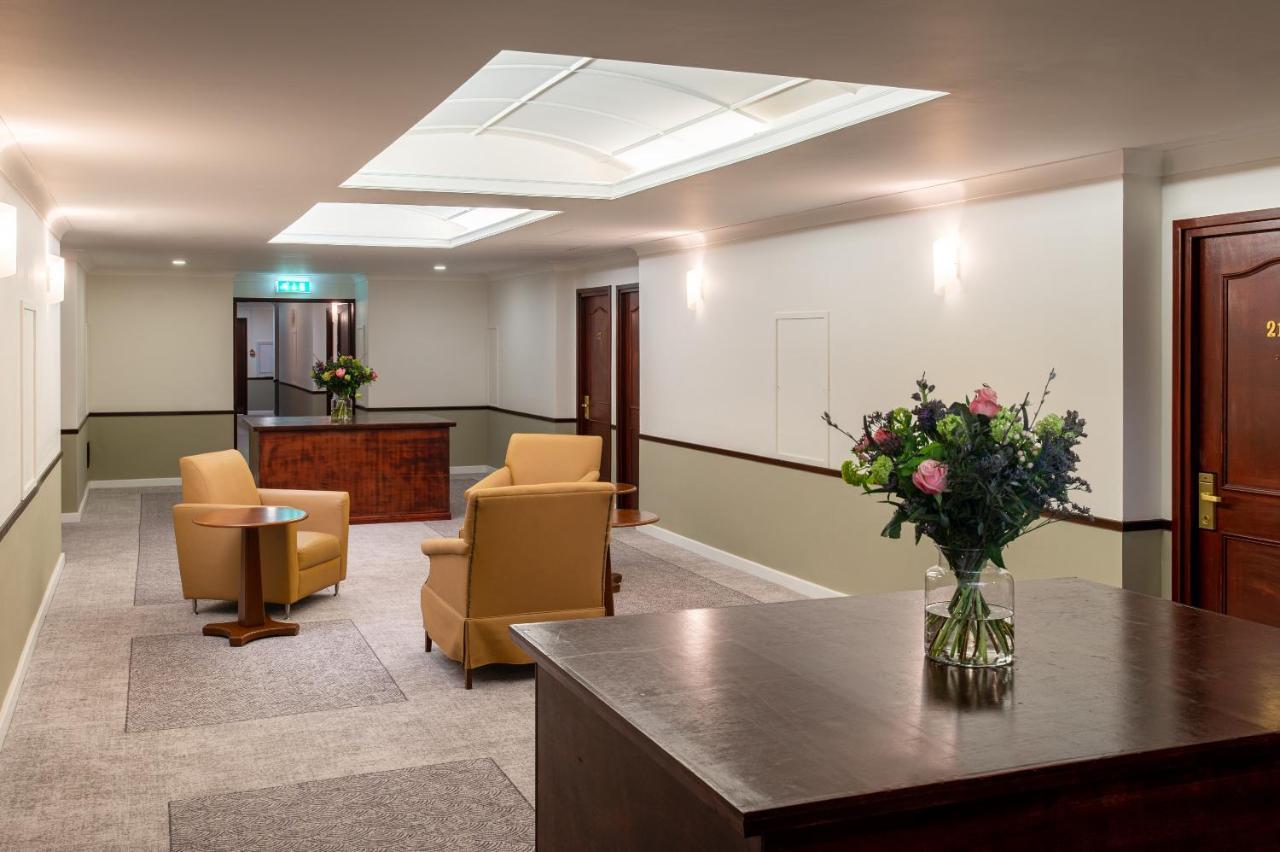 Copthorne Effingham Gatwick Hotel Zewnętrze zdjęcie