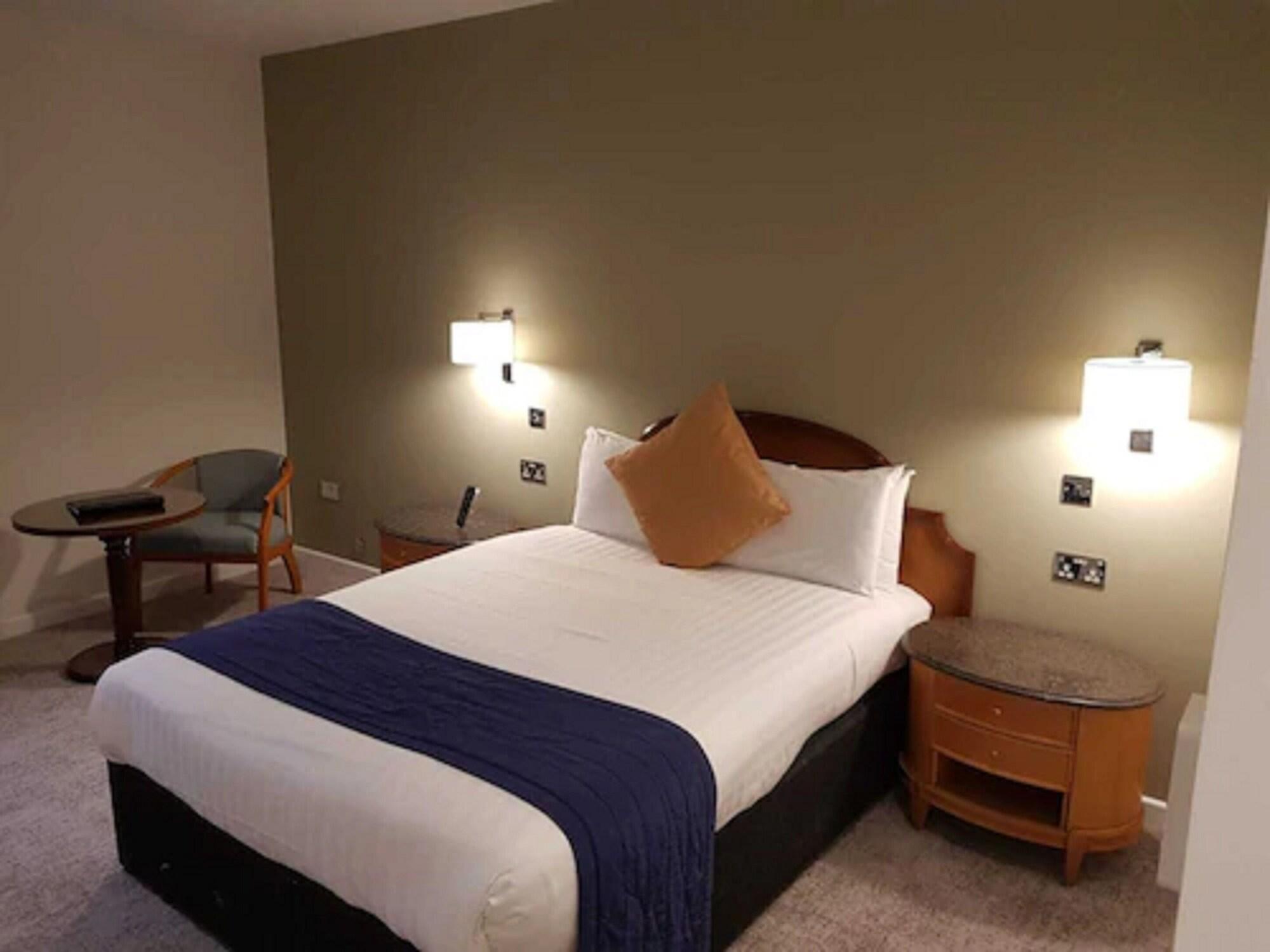 Copthorne Effingham Gatwick Hotel Zewnętrze zdjęcie
