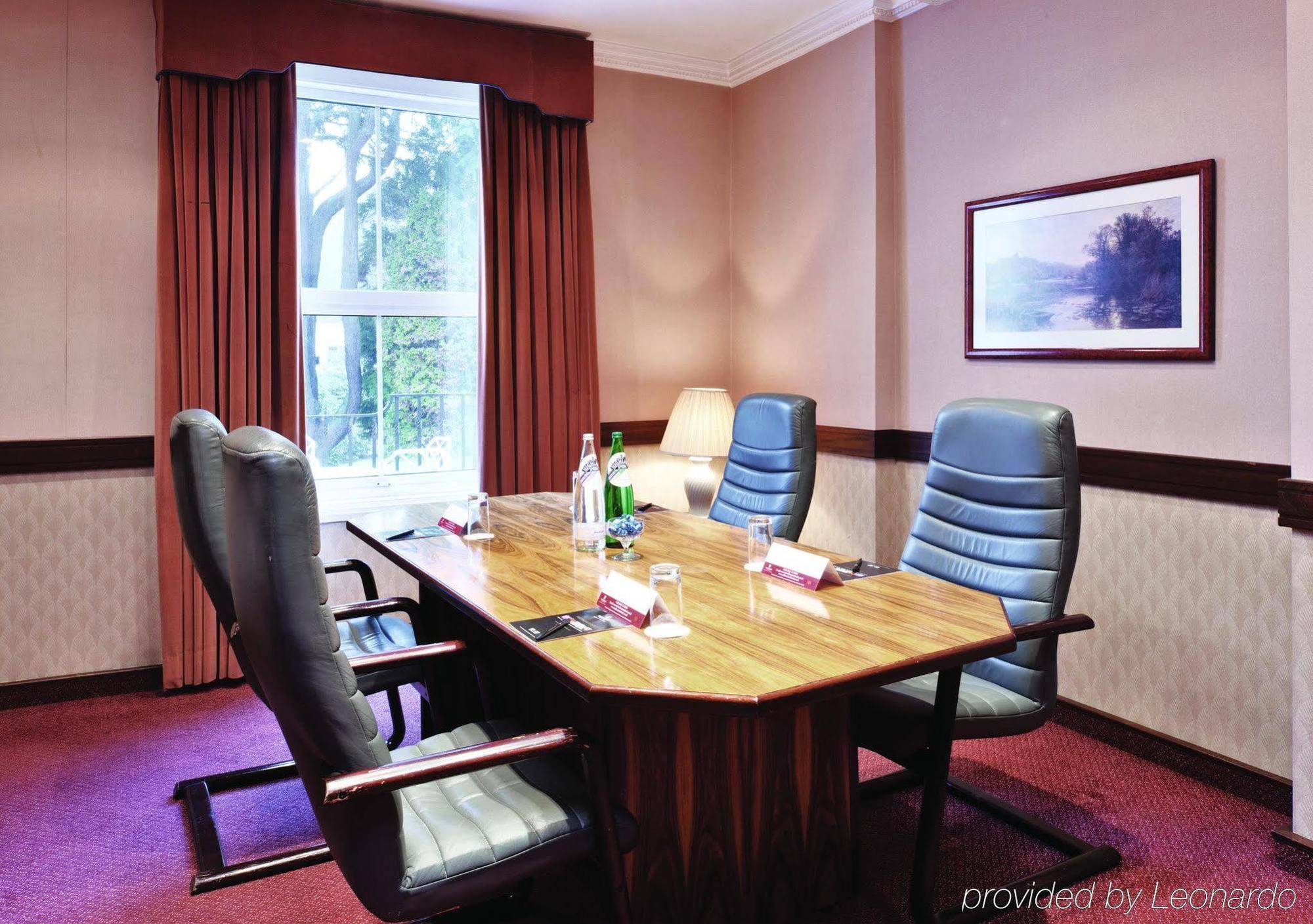 Copthorne Effingham Gatwick Hotel Zaplecze biznesowe zdjęcie